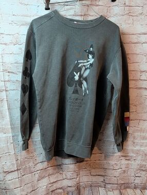 Playboy Club Tokyo Vintage-Style Men's Graphic Sweatshirt Crewneck Small